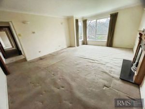 Photo 8- click for photo gallery